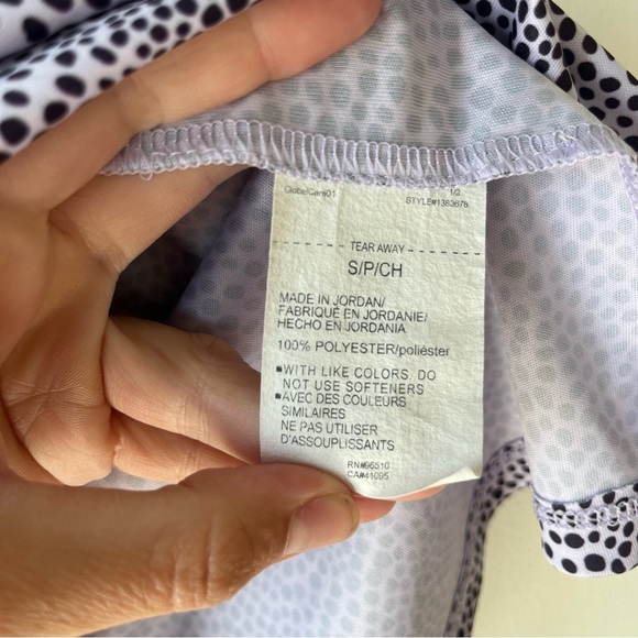 Under Armour S Loose Fit Black White Dot Print Tee Shirt Activewear Top - Picture 3 of 10